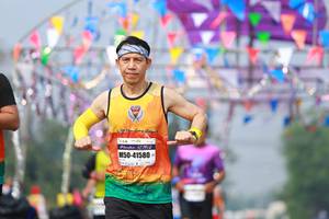 BIB: 192, 41580
                            <button type="button" onclick="openModal(9917936)" class="btn btn-primary btn-sm float-right btn-popup" data-toggle="modal" data-target=".modal-high-quality">
                        <i class="fas fa-shopping-cart"></i> Add to Cart
                    </button>
                                            <button type="button" onclick="isThisMe(9917936, true)" class="btn btn-success btn-sm float-right btn-popup btn-isme hidden" data-toggle="tooltip" data-placement="bottom" title="นี่คือรูปของคุณใช่ไหม คลิกที่นี่เพื่อเอาเข้าอัลบั้ม">
                        <i class="fas fa-plus"></i> Add to album
                    </button>
                    <button type="button" onclick="isThisMe(9917936, false)" class="btn btn-warning btn-sm float-right btn-popup btn-isnotme hidden">
                        <i class="fas fa-ban"></i> Remove from album
                    </button>